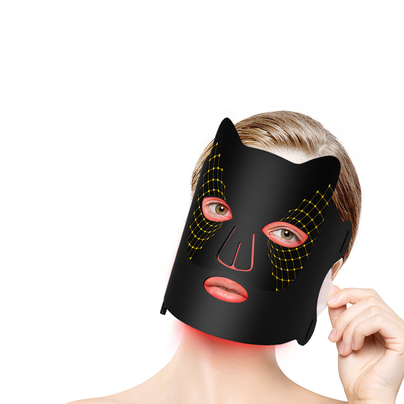 Wireless LED Light Therapy Mask: Skin Rejuvenation